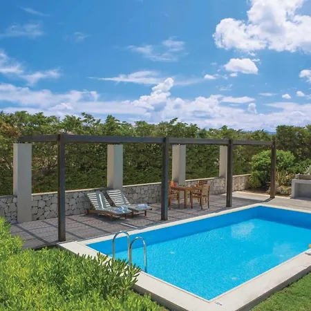 Agia Marina Sleeps 4 With Pool Air Con And Wifi Lefkáda